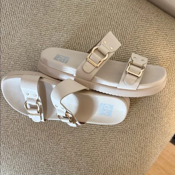 DV by Dolce Vita Cream Sandals with Gold Buckles - Picture 4 of 6